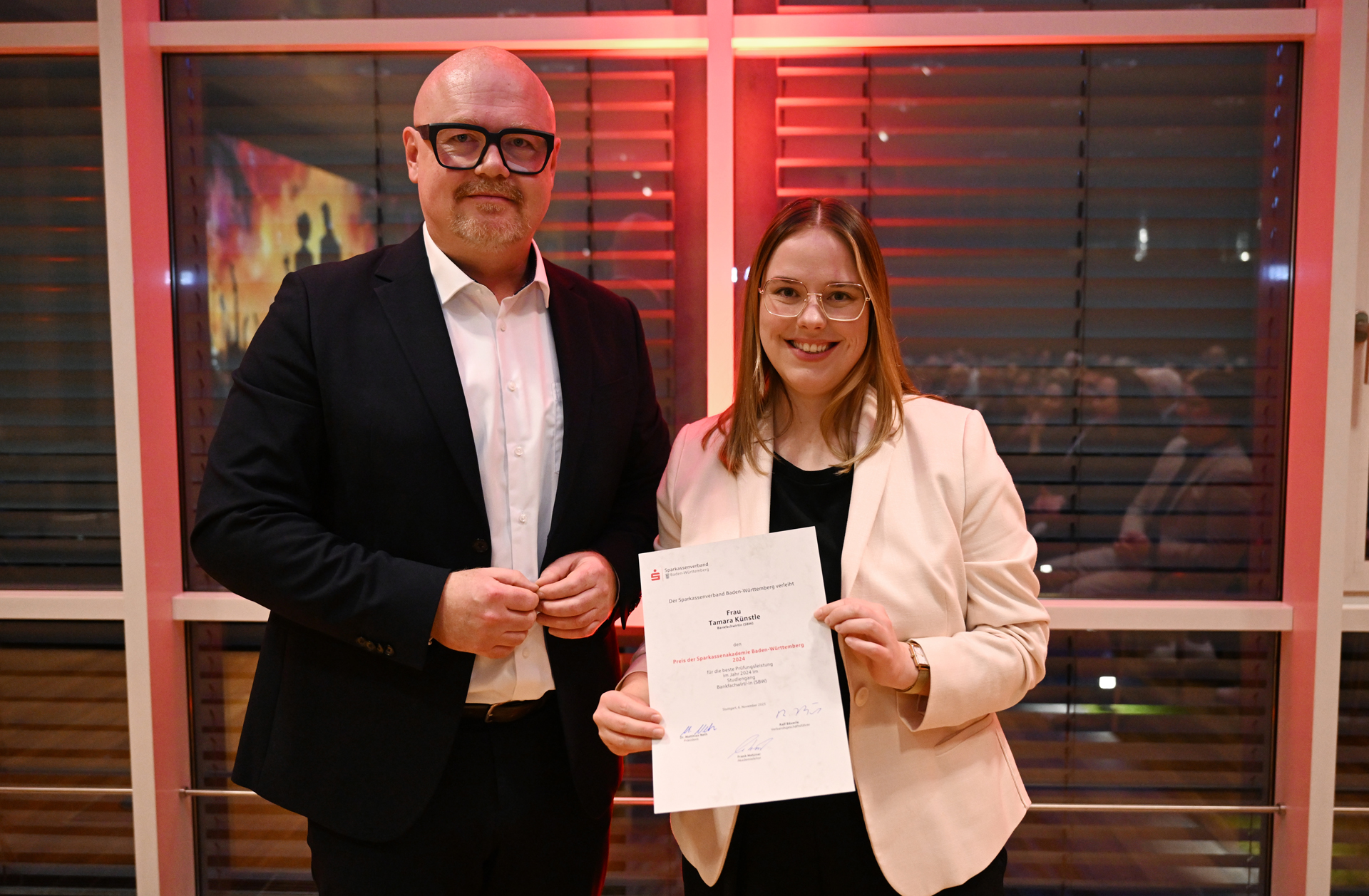 Siegerehrung beim Akademiepreis des Sparkassenverbands Baden-Württemberg (Tamara Künstle - Sparkasse Wolfach)