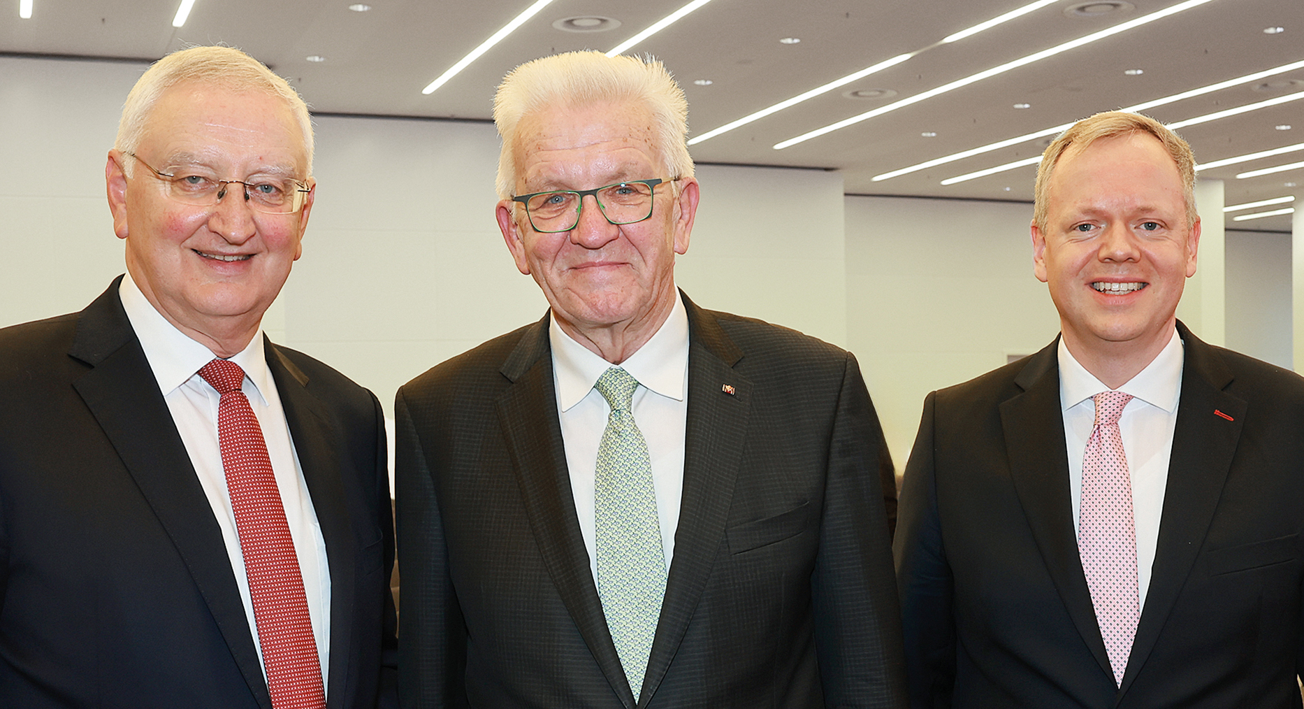 bild1-schneider-kretschmann-neth.jpg